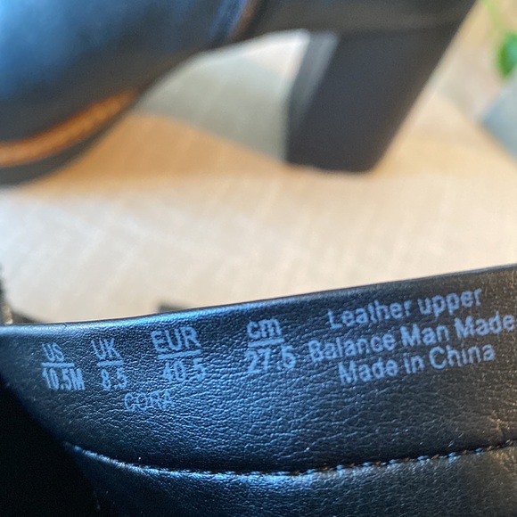 Naturalizer Cora Black Boots - Picture 4 of 11